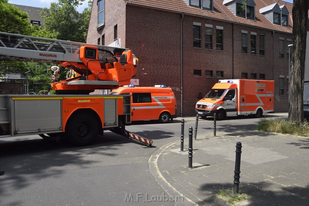 Kellerbrand Koeln Kalk Manteufelstr P04.JPG - Miklos Laubert